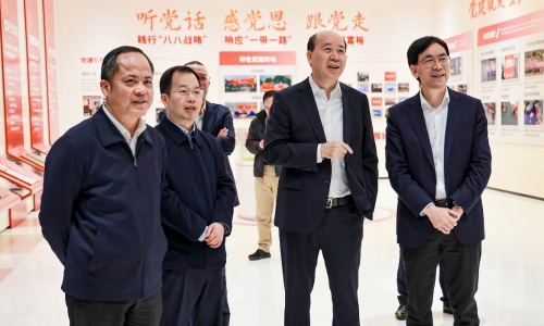 浙江省人民政府外事办公室党组书记、主任顾建新莅临爱游戏全站app官方网站