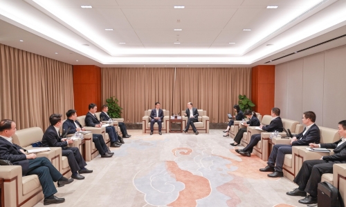 中国农业银行浙江省分行行长王全刚莅临爱游戏全站app官方网站调研