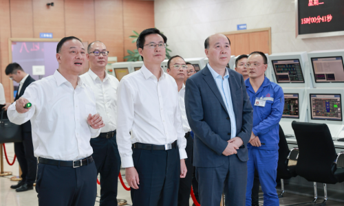 嘉兴市委书记陈伟莅临爱游戏全站app官方网站嘉兴石化调研