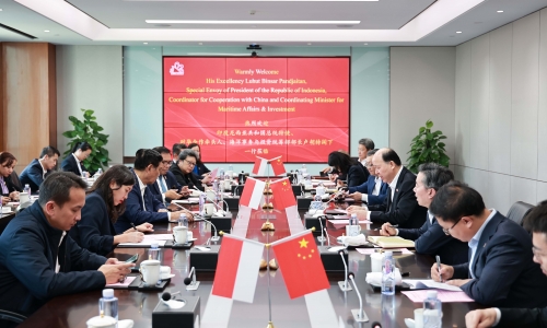 印度尼西亚对华合作牵头人、海洋事务与投资统筹部长卢胡特莅临爱游戏全站app官方网站调研