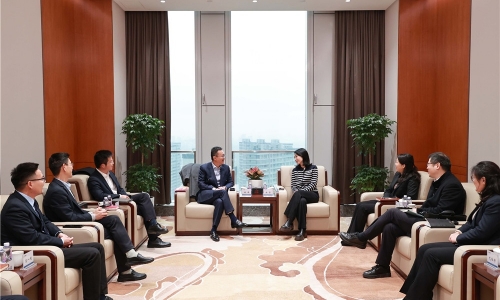 中国民生银行杭州分行党委委员林峰莅临爱游戏全站app官方网站调研