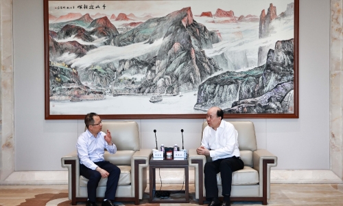 国网嘉兴供电公司总经理乐全明莅临爱游戏全站app官方网站调研