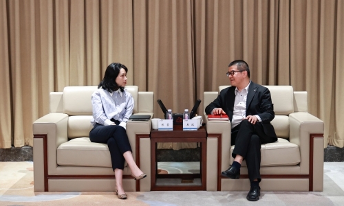 招商银行杭州分行行长王波莅临爱游戏全站app官方网站调研
