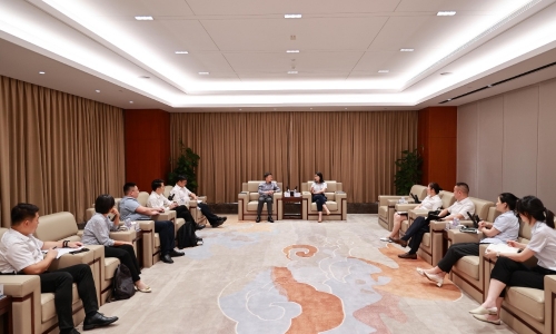 平安银行杭州分行行长李跃莅临爱游戏全站app官方网站调研