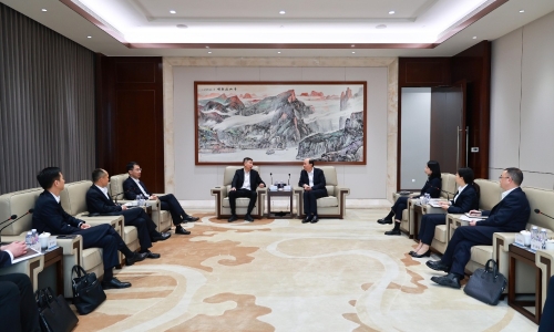 中国工商银行浙江省分行行长田耕莅临爱游戏全站app官方网站调研